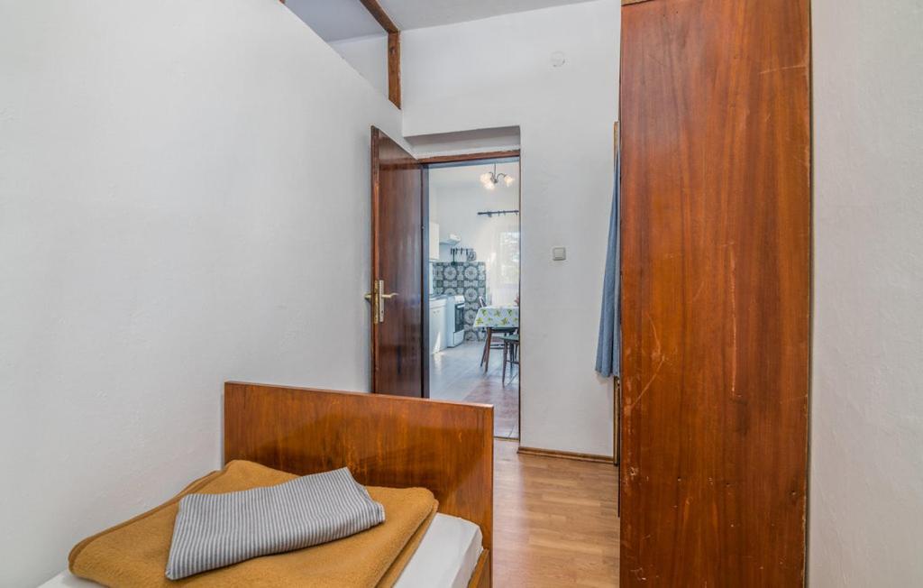 Apartmani Mile Krk Town Kültér fotó